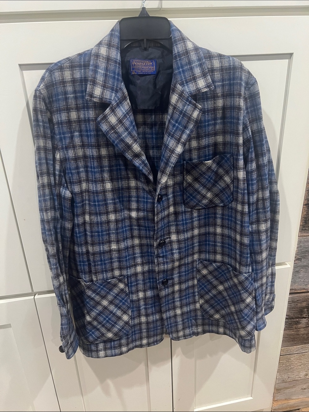 VINTAGE Pendleton Wool Plaid Blazer / Sport Coat size Medium